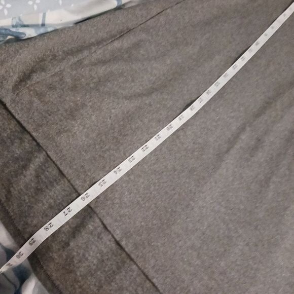 MOD Lusive Gray Crew Neck Long Sleeve Top High-Low Super Soft Tee Size L - Picture 10 of 10